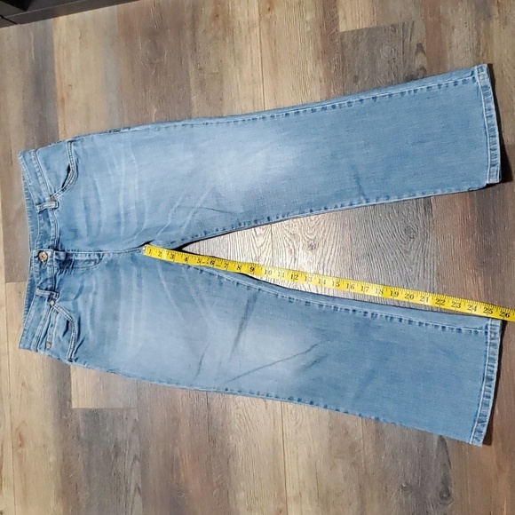 Brunello Cucinelli cropped kick flare skinny fit jeans light wash